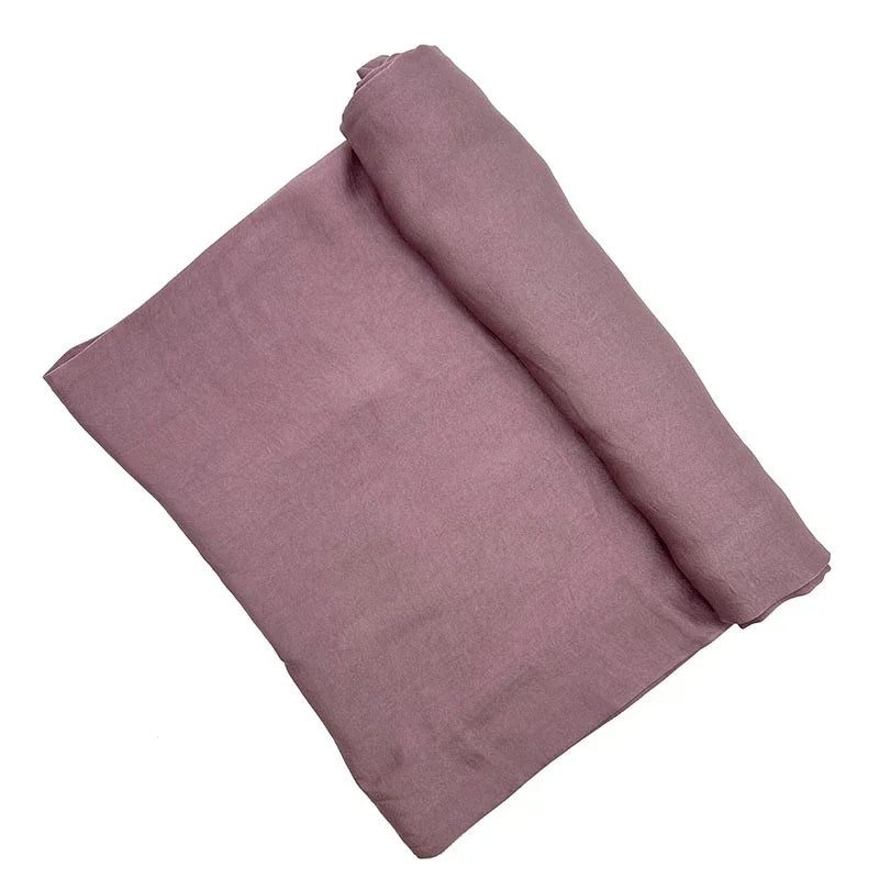 Layali Exklusiv-Kollektion – Velvet Satin Chiffon Hijab | Elegant - für besondere Momente