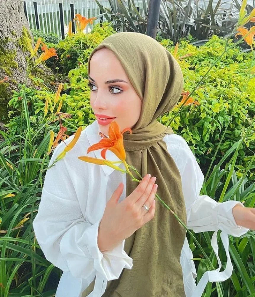 Layali Exklusiv-Kollektion – Velvet Satin Chiffon Hijab | Elegant - für besondere Momente