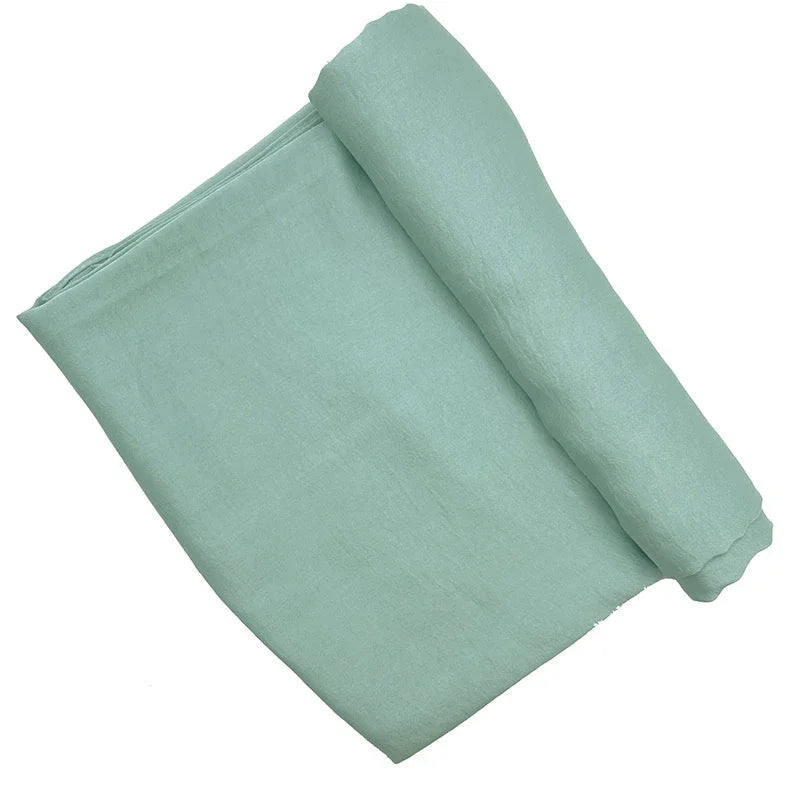 Layali Exklusiv-Kollektion – Velvet Satin Chiffon Hijab | Elegant - für besondere Momente