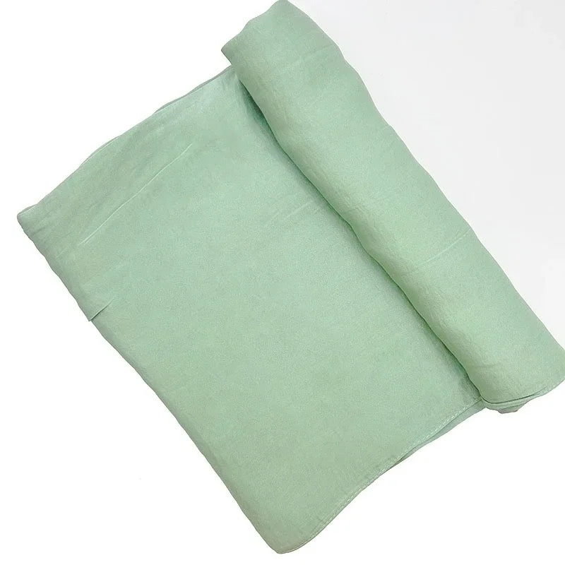 Layali Exklusiv-Kollektion – Velvet Satin Chiffon Hijab | Elegant - für besondere Momente