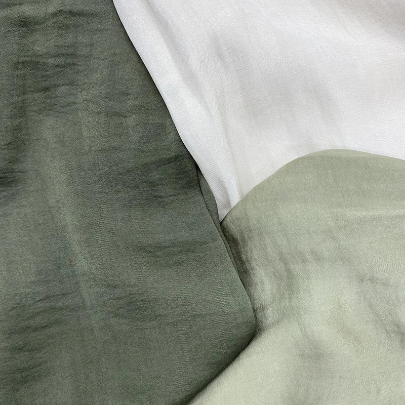 Layali Exklusiv-Kollektion – Velvet Satin Chiffon Hijab | Elegant - für besondere Momente