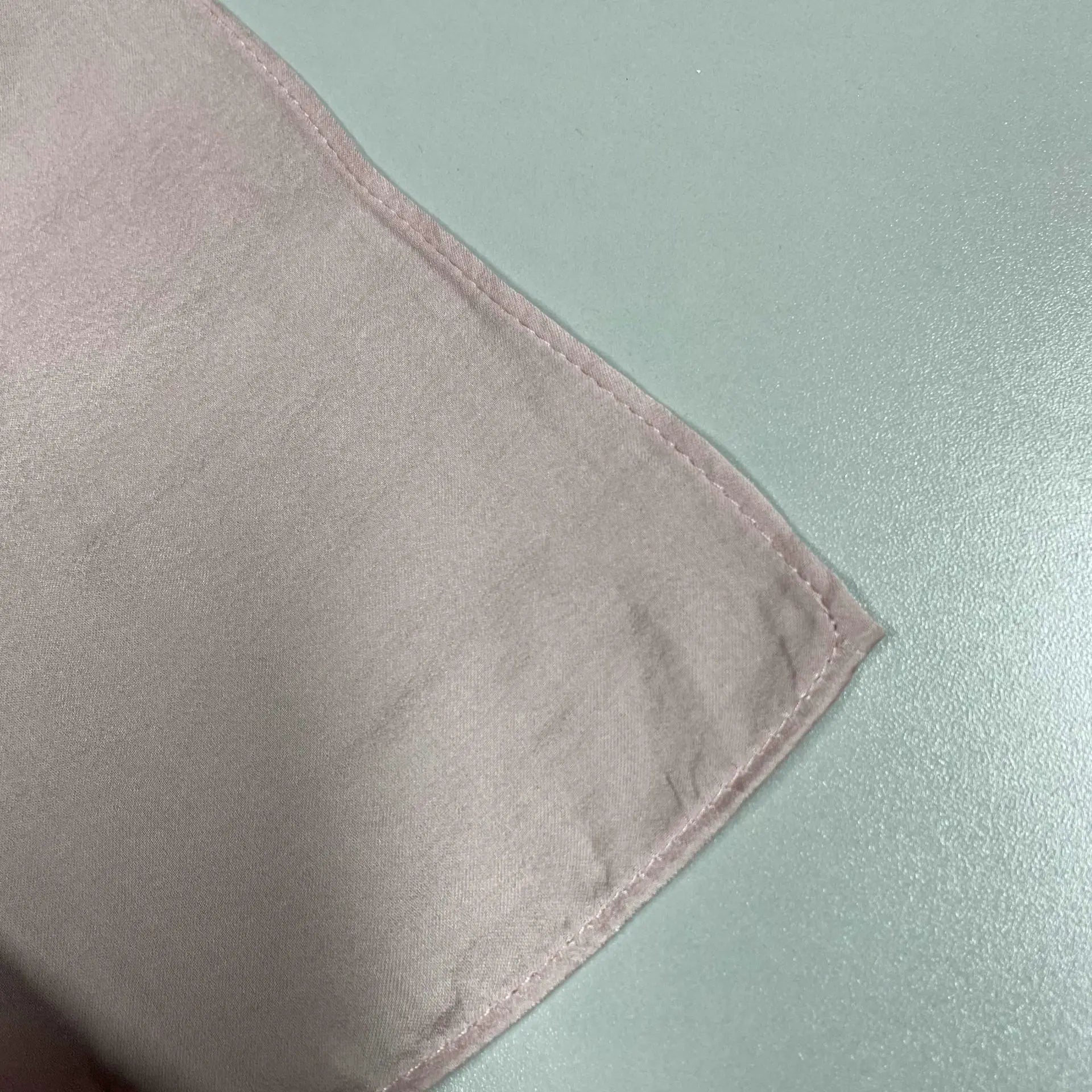 Layali Exklusiv-Kollektion – Velvet Satin Chiffon Hijab | Elegant - für besondere Momente