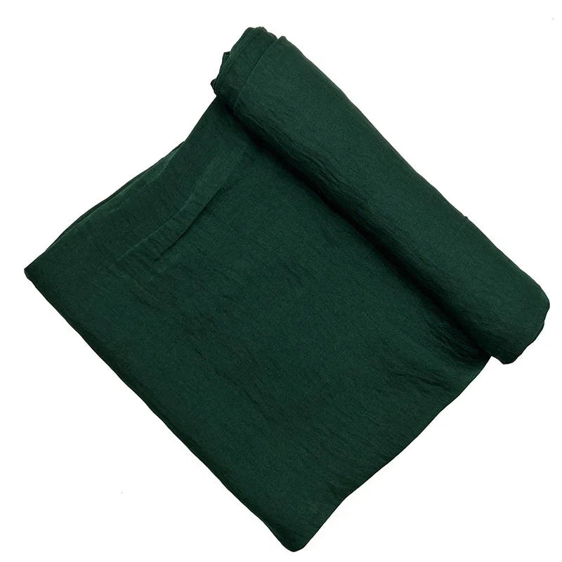 Layali Velvet Satin Hijab – Luxuriös & Elegant